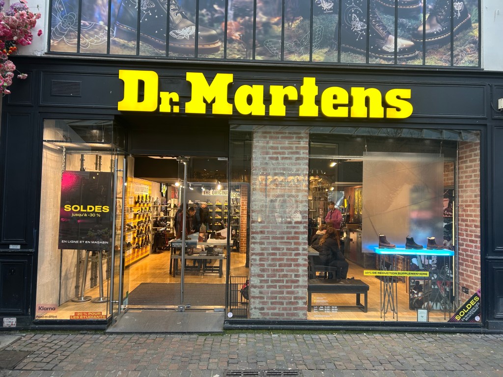Les Dr Martens : la marque qui allie style et écoresponsabilité