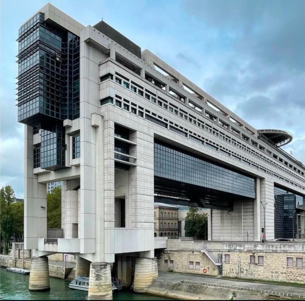 De l’or aux restrictions : les athlètes crient à&nbsp;l’abandon